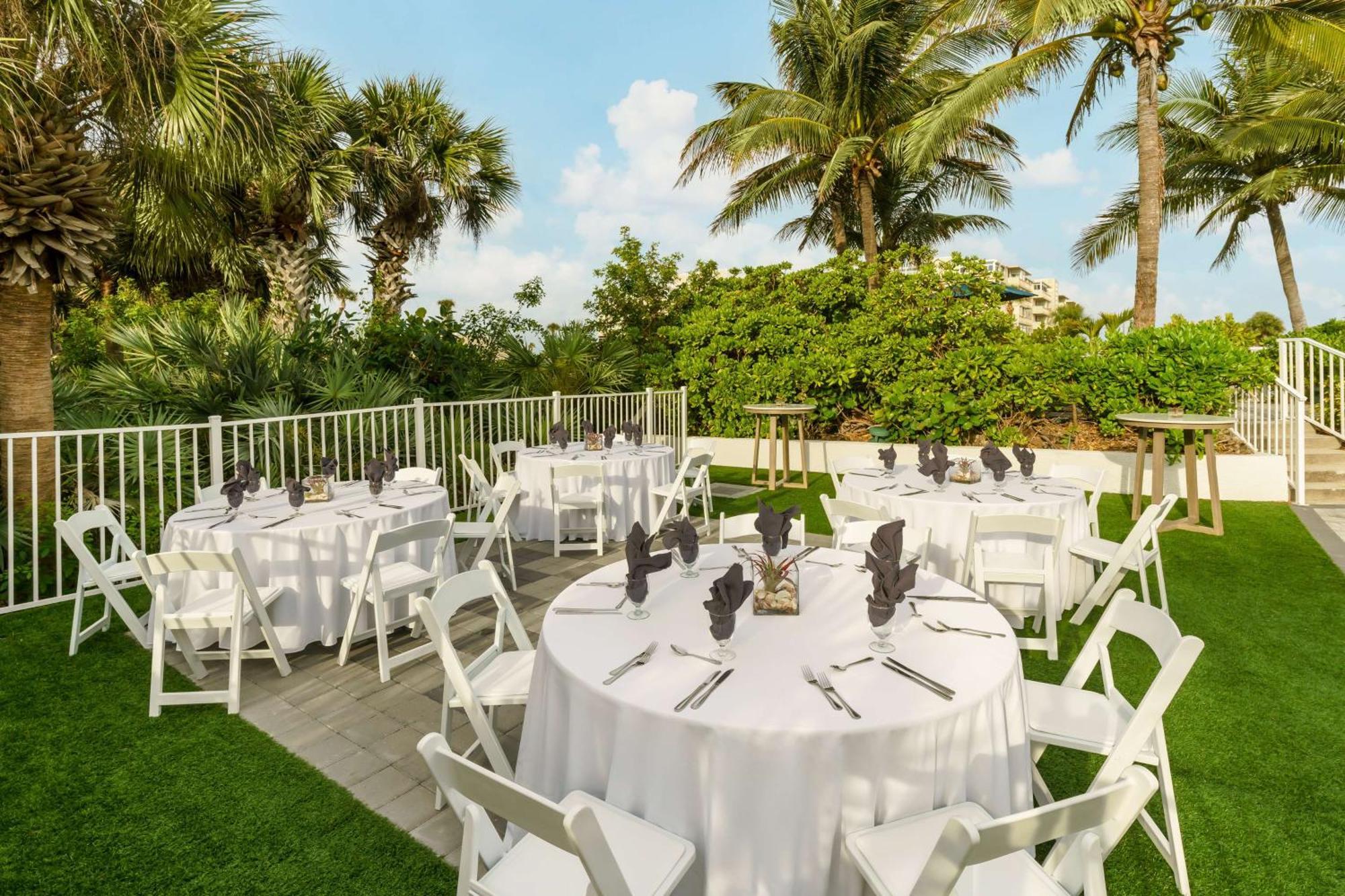 Hilton Garden Inn Cocoa Beach-Oceanfront, Fl Ngoại thất bức ảnh